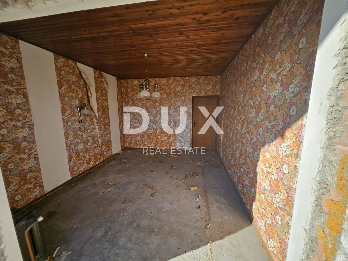 opatija, centar- samostojeća kuća 250m2 s panoramskim pogledom na more + okoliš 740m2 - slika 30