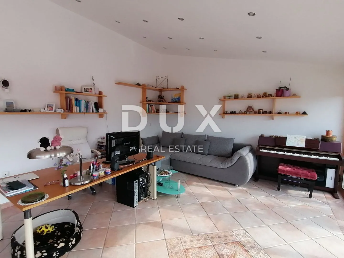 istra, rovinj apartmanska kuća na samo 40m od mora! - slika 41