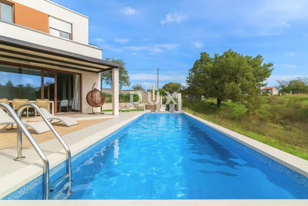 istra, svetvinčenat - moderno uređena vila s bazenom - slika 4