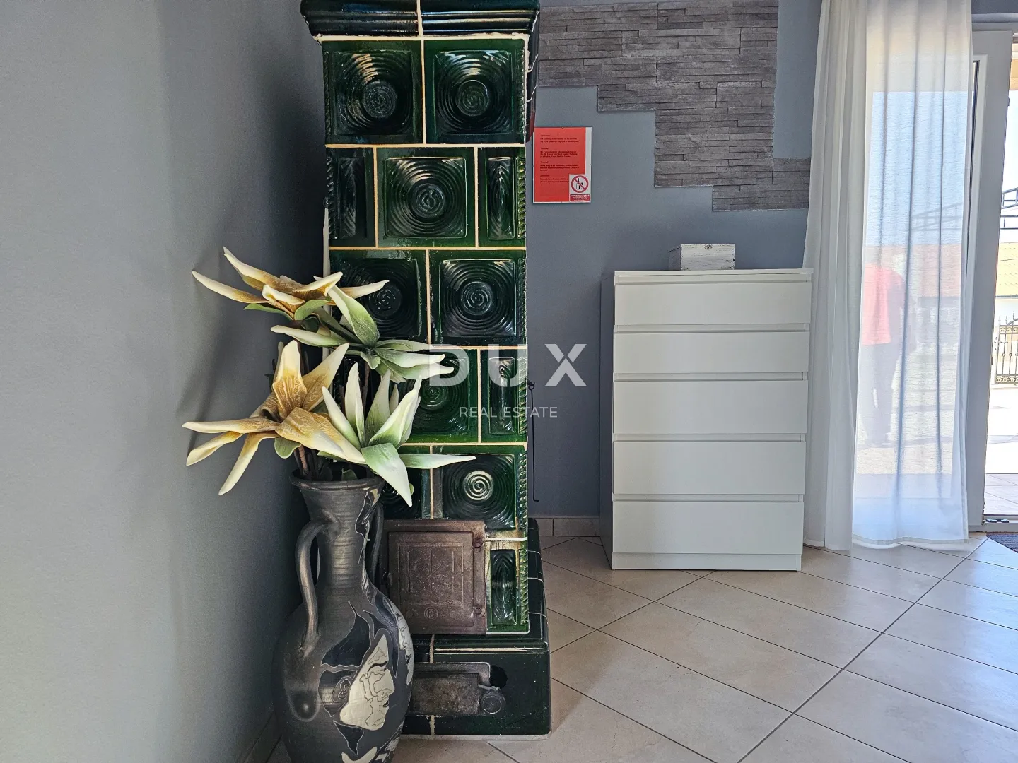 rab, barbat, kuća s apartmanima, 763 m2, drugi red do mora - slika 11
