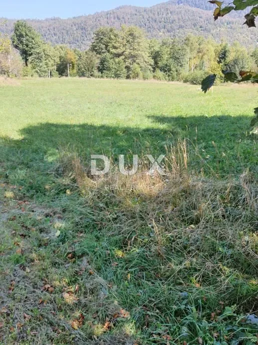 GORSKI KOTAR, FUŽINE, LIČ - 3480 m2 sa građevinskom dozvolom za montažni objekt i plaćenim doprinosima!!! - Lič, Fužine