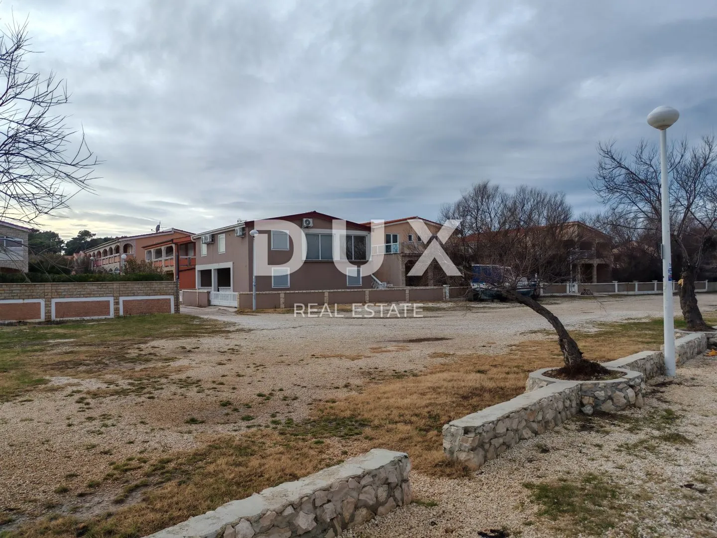 zadar, vir - prostrana kuća prvi red do plaže! - slika 6
