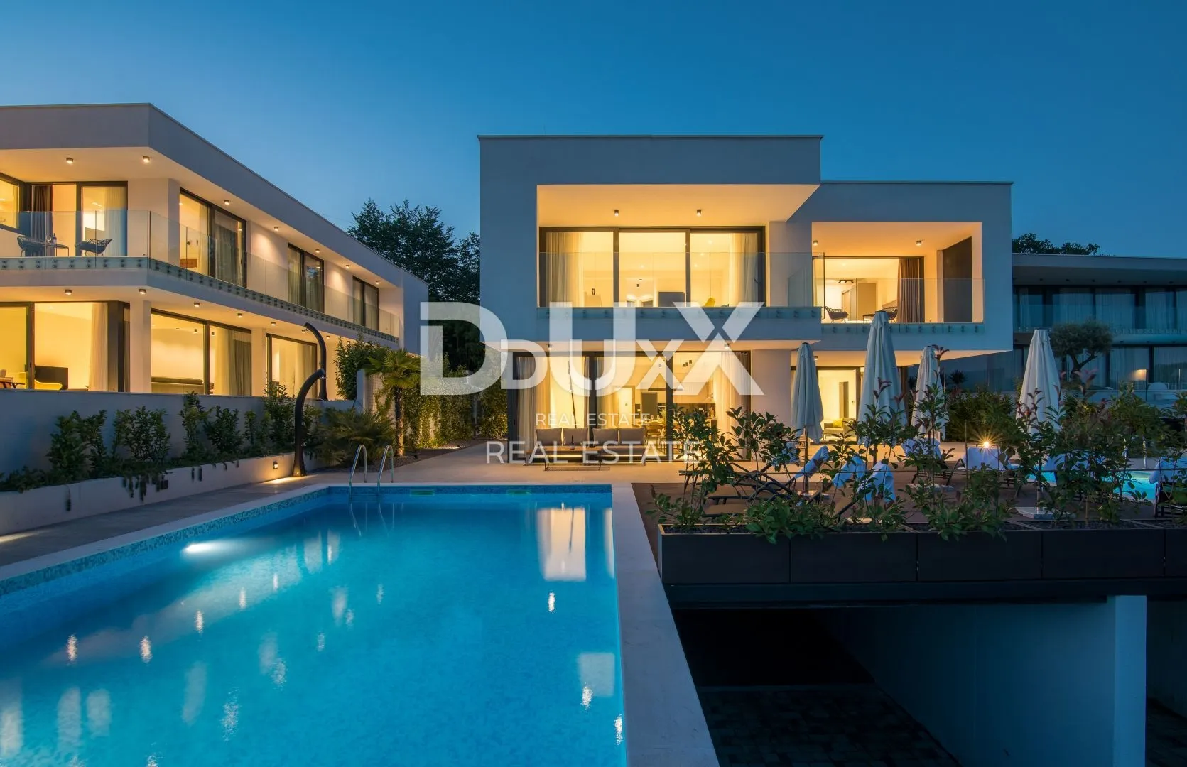 opatija – moderna luksuzna vila s dvije stambene jedinice i panoramskim pogledom na more - slika 3