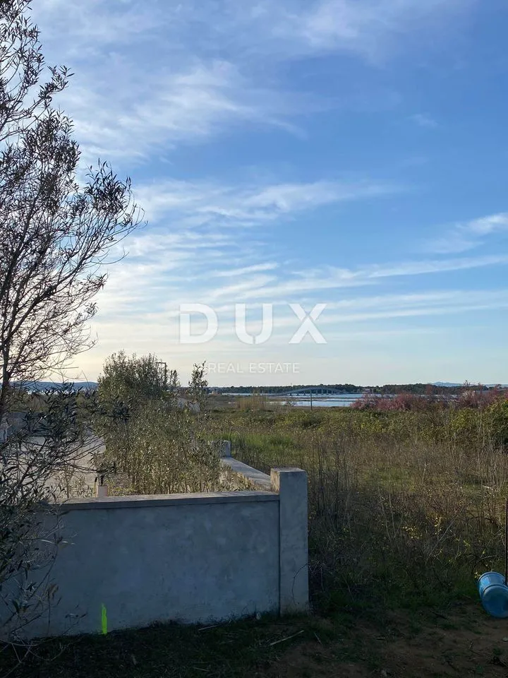 ZADAR, PRIVLAKA - Građevinsko zemljište s pogledom na more