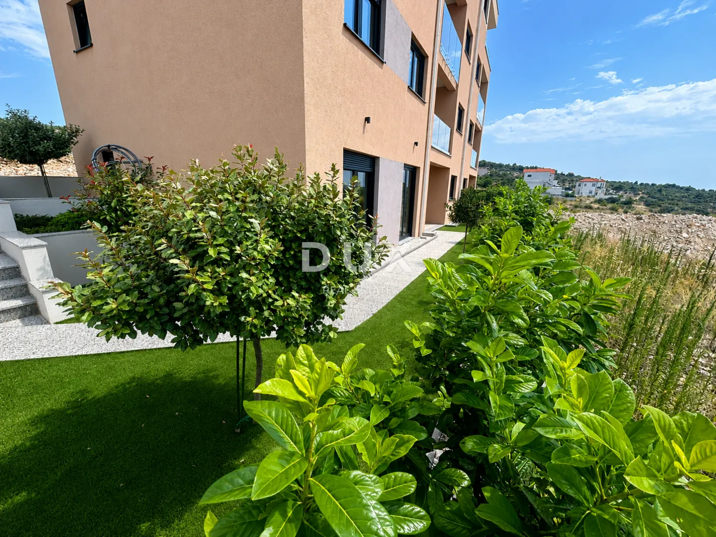 primošten, dolac – stan u prizemlju s vrtom od 64 m², 2 spavaće sobe - slika 29