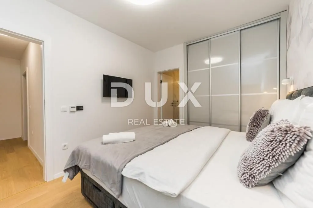 zadar,zaton - luksuzna vila 100 metara od mora - slika 26
