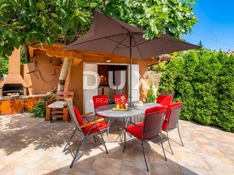 opatija- villa 2.red do mora!! 500m2 + uređena okućnica 900m2 - slika 5
