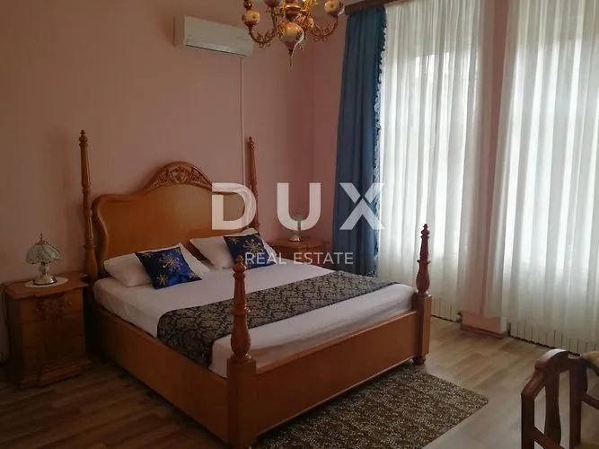 istra, pula - apartmanska kuća u strogome centru s bazenom i okućnicom - slika 10