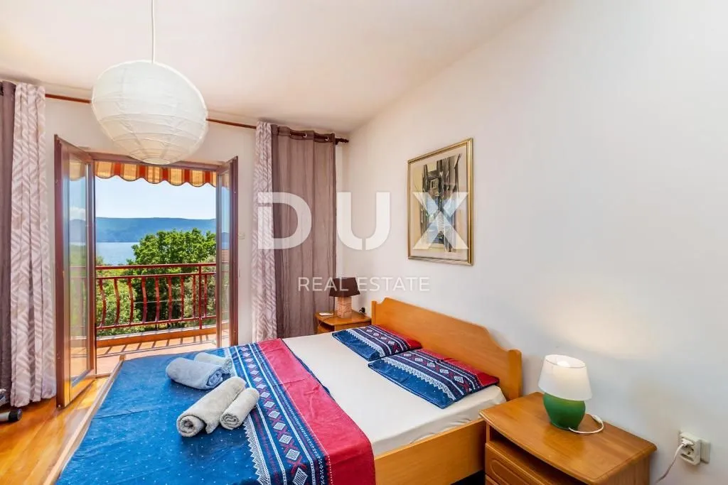 otok krk, šotovento - samostojeća kuća sa 3 apartmana i pogledom na more - slika 27