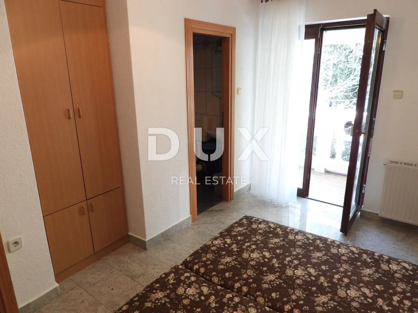 crikvenica - kuća 380 m2 s panoramskim pogledom na more + okoliš 500 m2 - slika 47