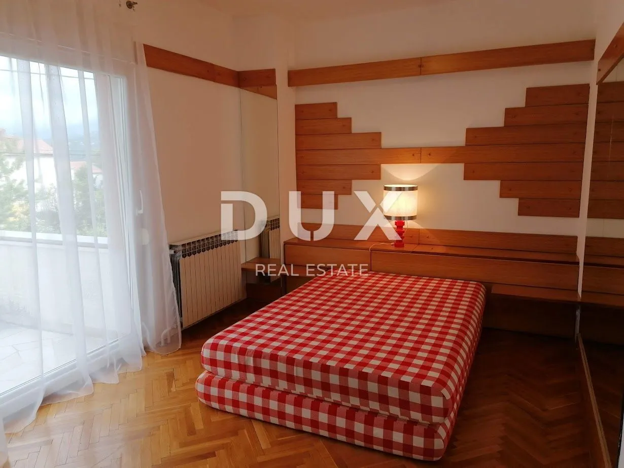 opatija, okolica- obiteljska kuća s dva stana na parceli od 1800 m2 - slika 23