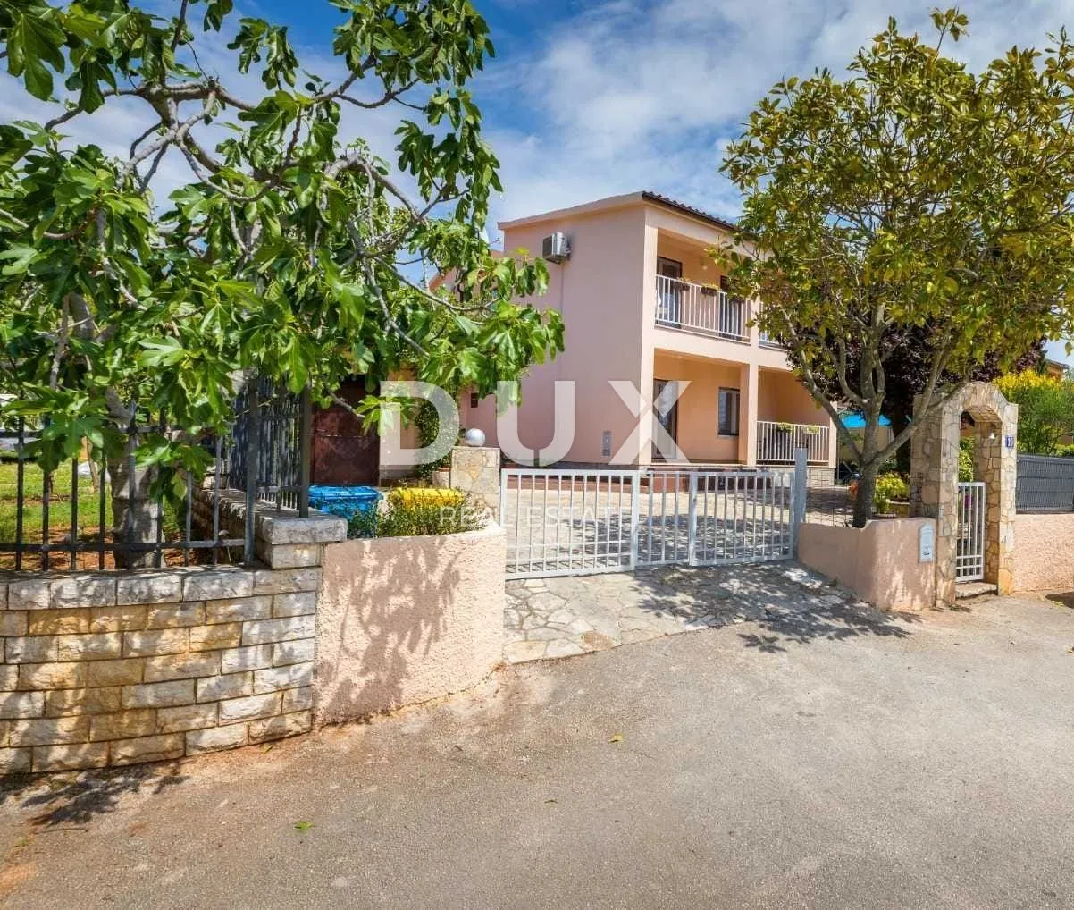 istra,fažana - kuća 450m od plaže! - slika 6