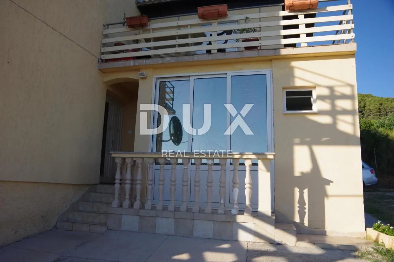 otok rab, barbat - kuća s 5 apartmana okružena prirodom - slika 15