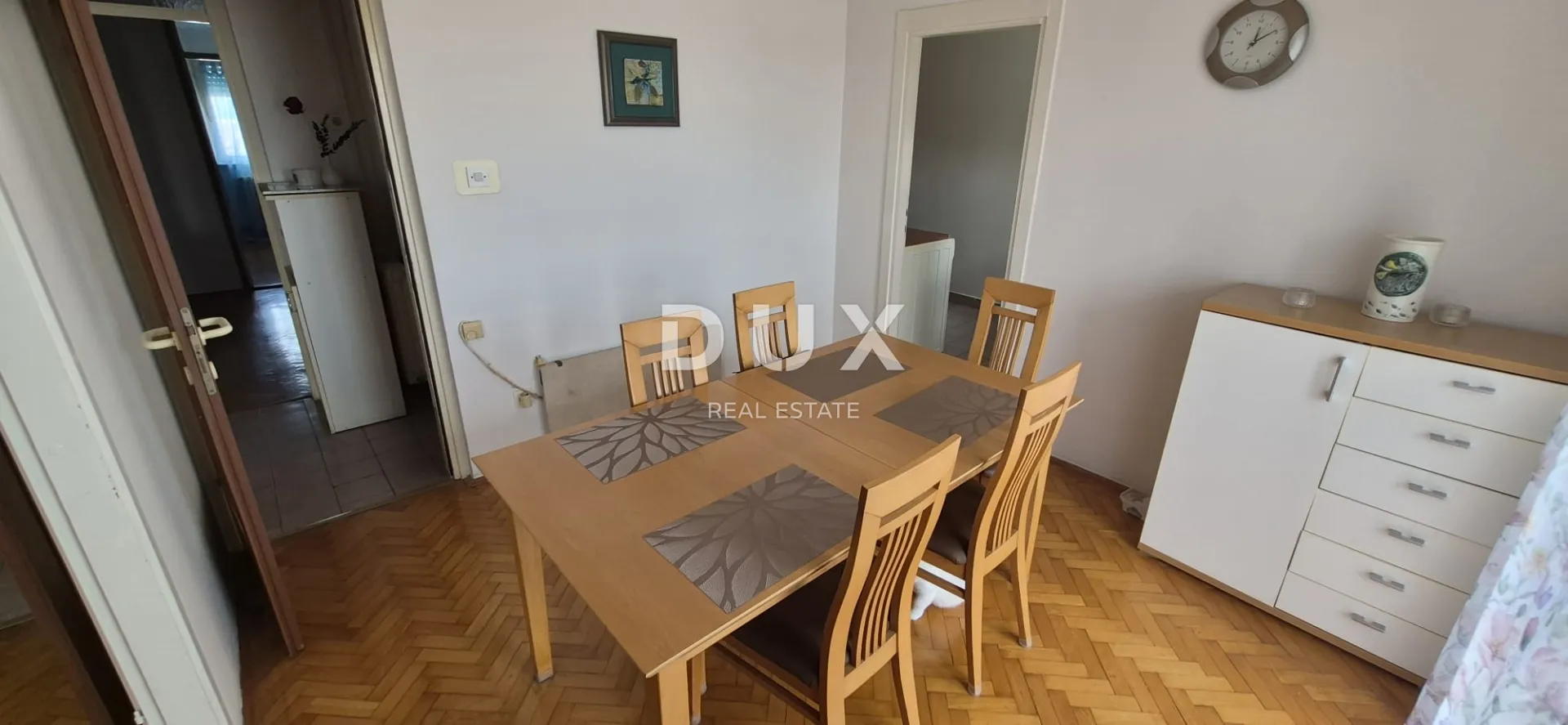istra, pula - prostrani obiteljski stan na traženoj lokaciji! - slika 7