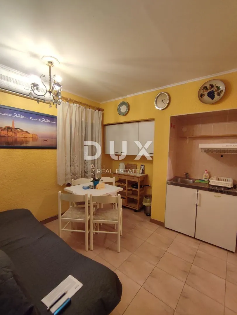 istra, rovinj - renovirana starina u samom centru grada - slika 10