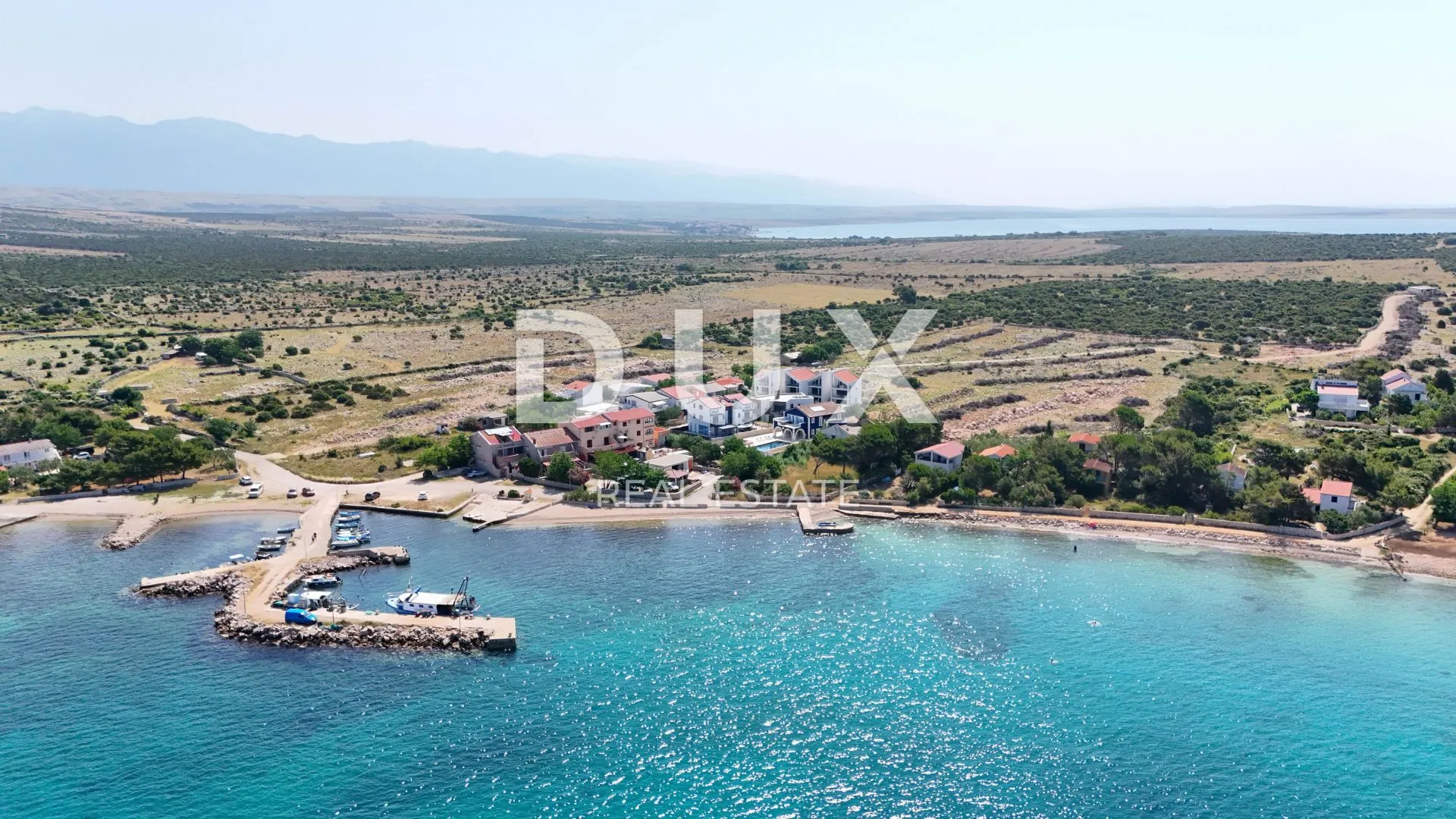 otok pag, košljun - vila pored mora sa 4 apartmana - slika 5