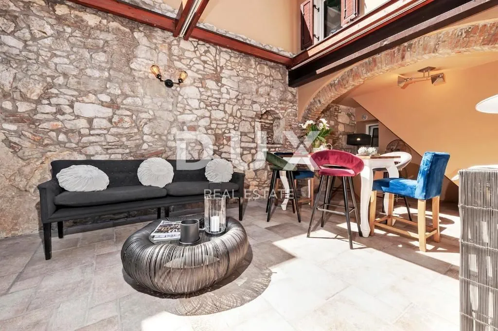 istra rovinj luksuzna vila u starom gradu - slika 19