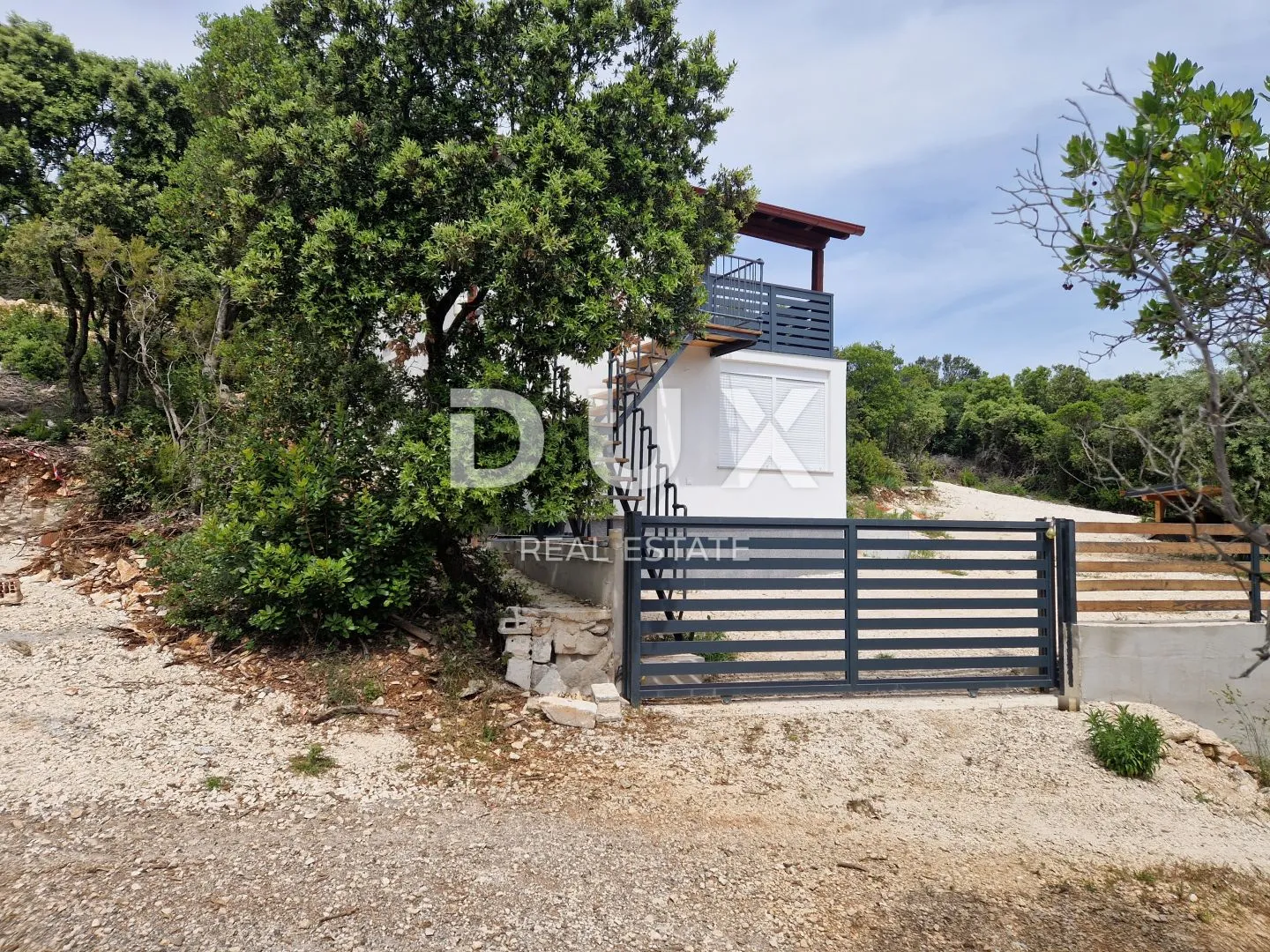 istra, krnica - samostojeća kuća 200m od mora - slika 3