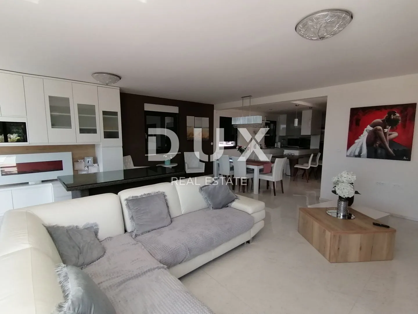 istra, pula - luksuzni stan od 200 m2 prvi red do mora! - slika 3