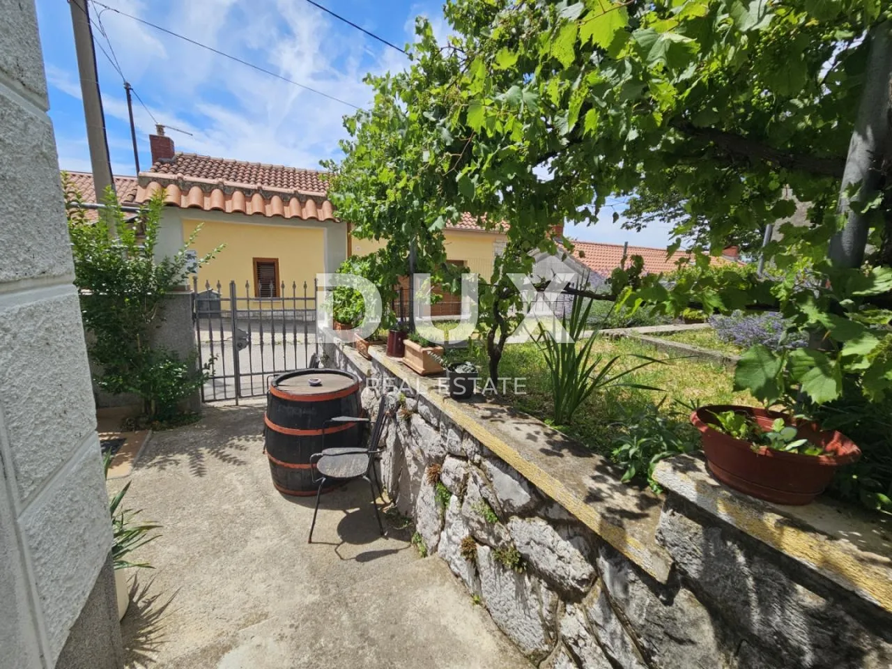 bakar, hreljin - samostojeća primorska kuća, okućnica - slika 26