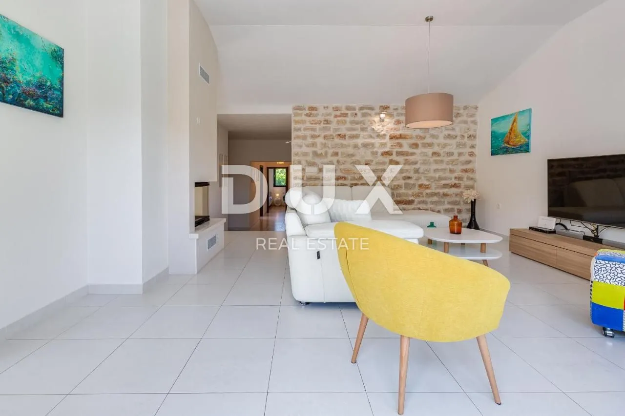 zadar, pridraga - luksuzna vila s bazenom u blizini mora - slika 6