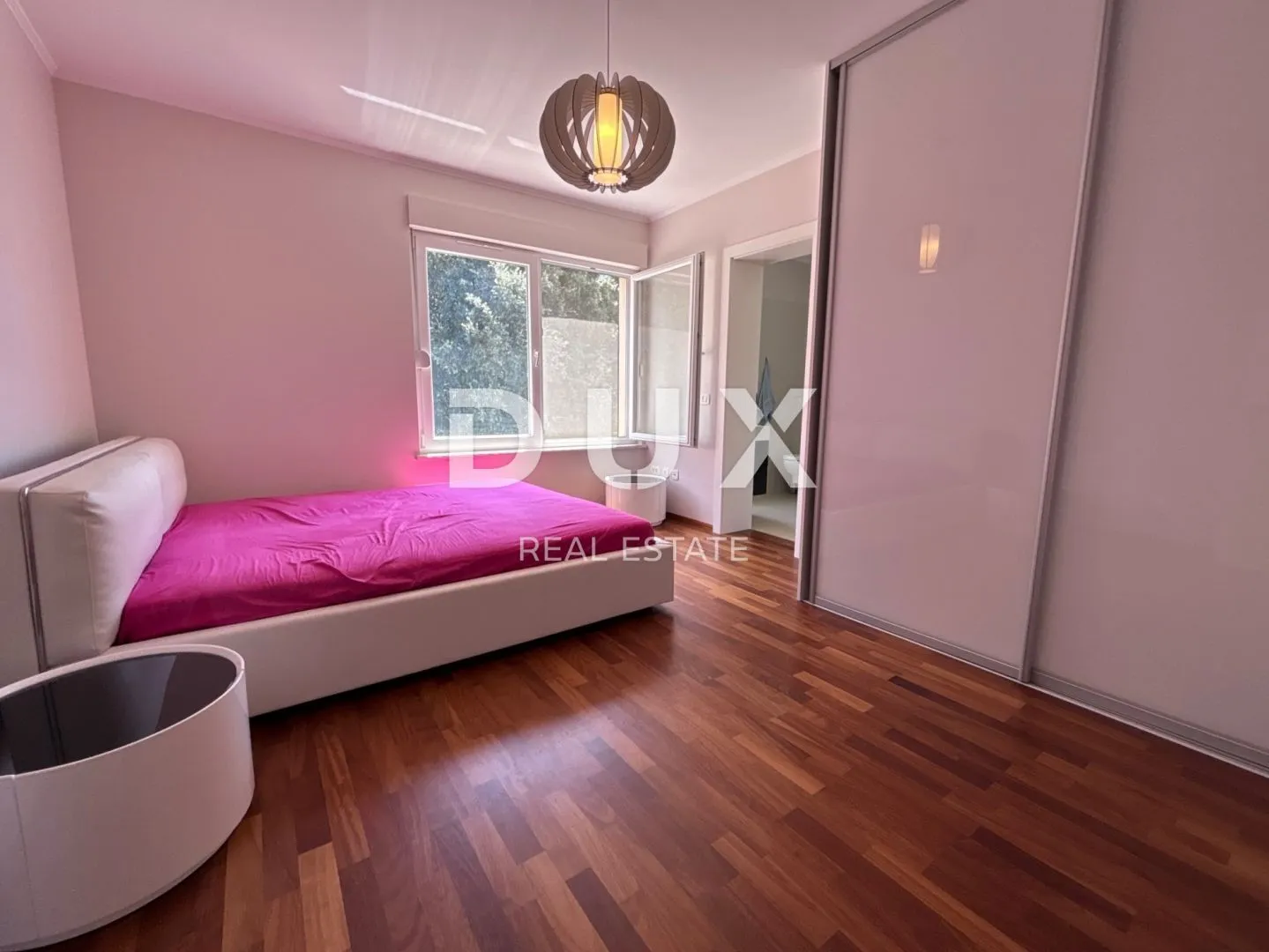 zadar, kožino - predivna vila s bazenom 100 m od mora - slika 28