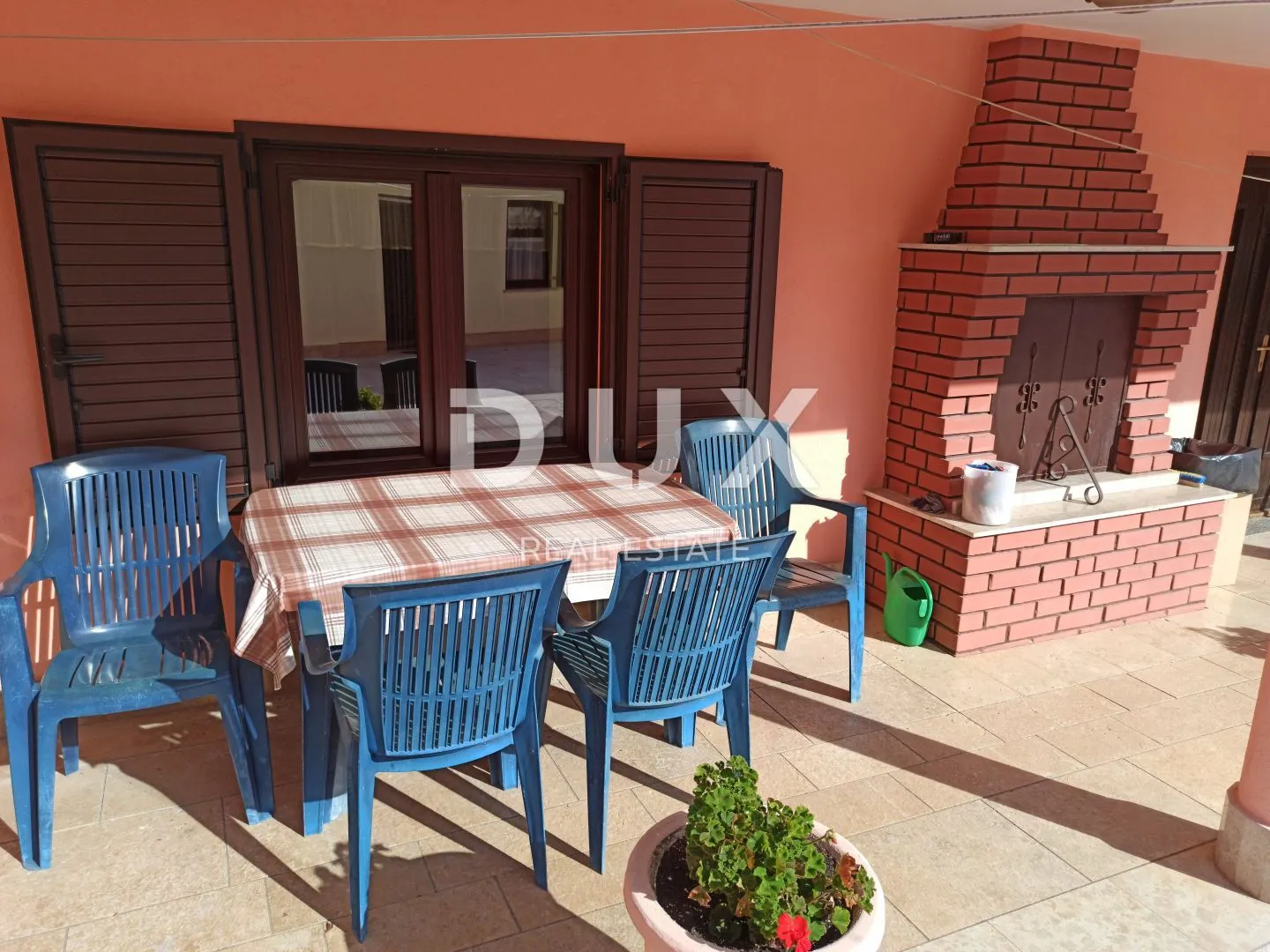 istra, svetvinčenat - obiteljska kuća s dva apartmana - slika 59