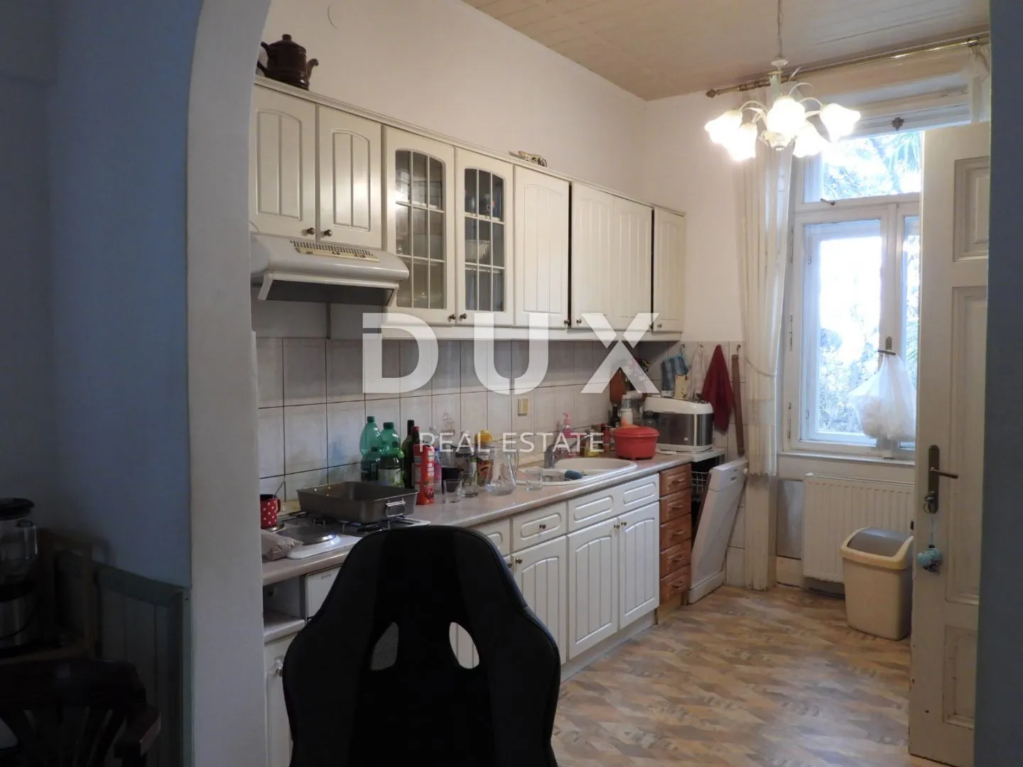 opatija, centar, vila, 484 m2, dva stana, 2. red do mora - slika 46