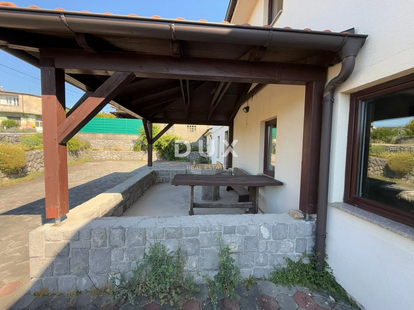 matulji, šapjane - samostojeća kuća ( poslovna zgrada 780 m2 ) + 3.484 m2 okućnice! prilika! - slika 13
