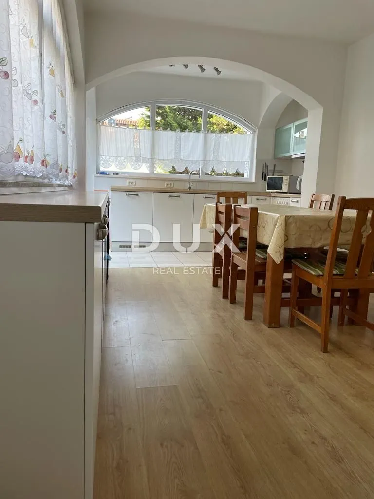 istra, medulin - apartmanska kuća 500 m od mora! - slika 14