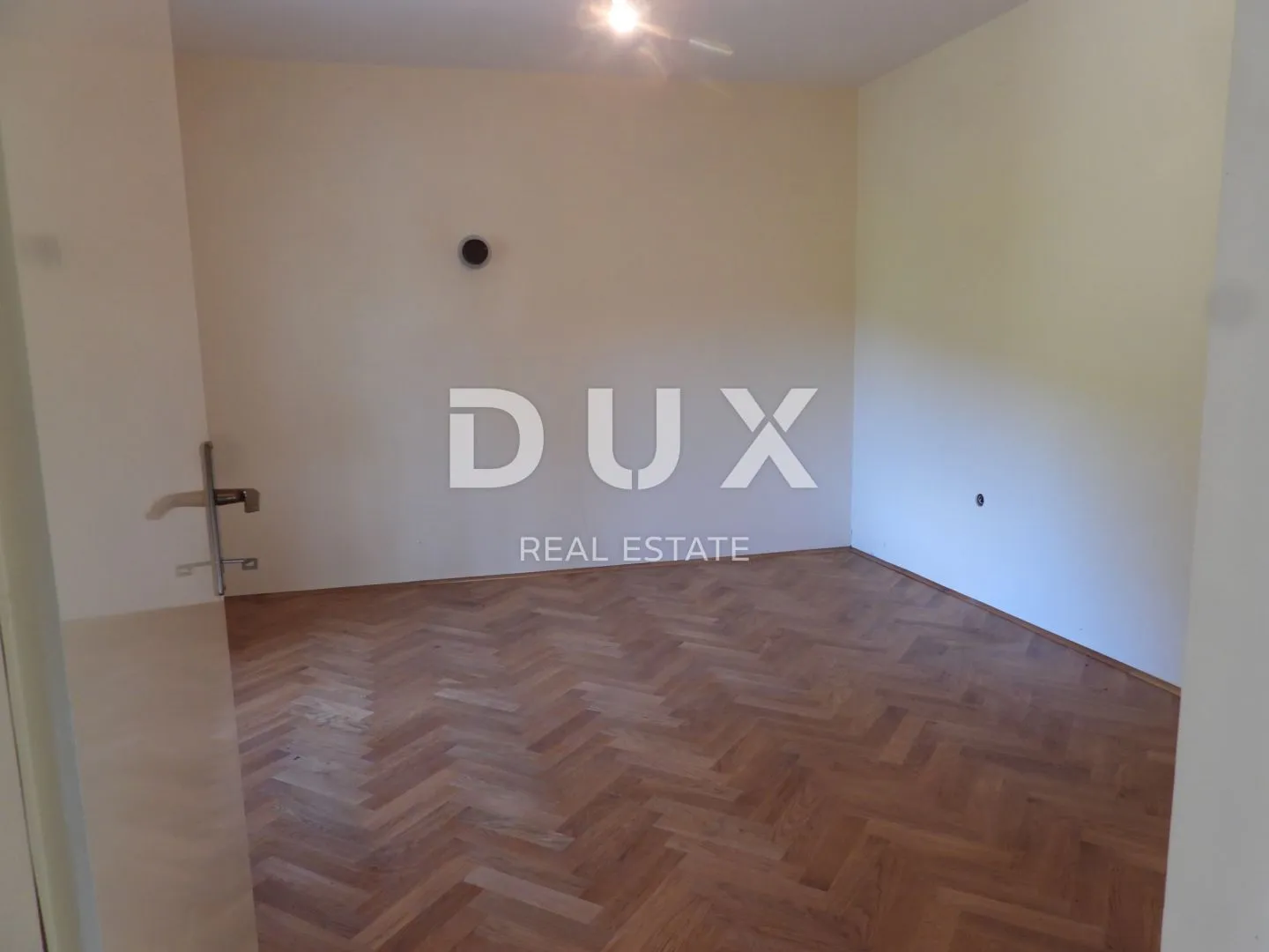 brseč, martina - kuća 200m2 s pogledom na more + okućnica 700m2 - slika 27