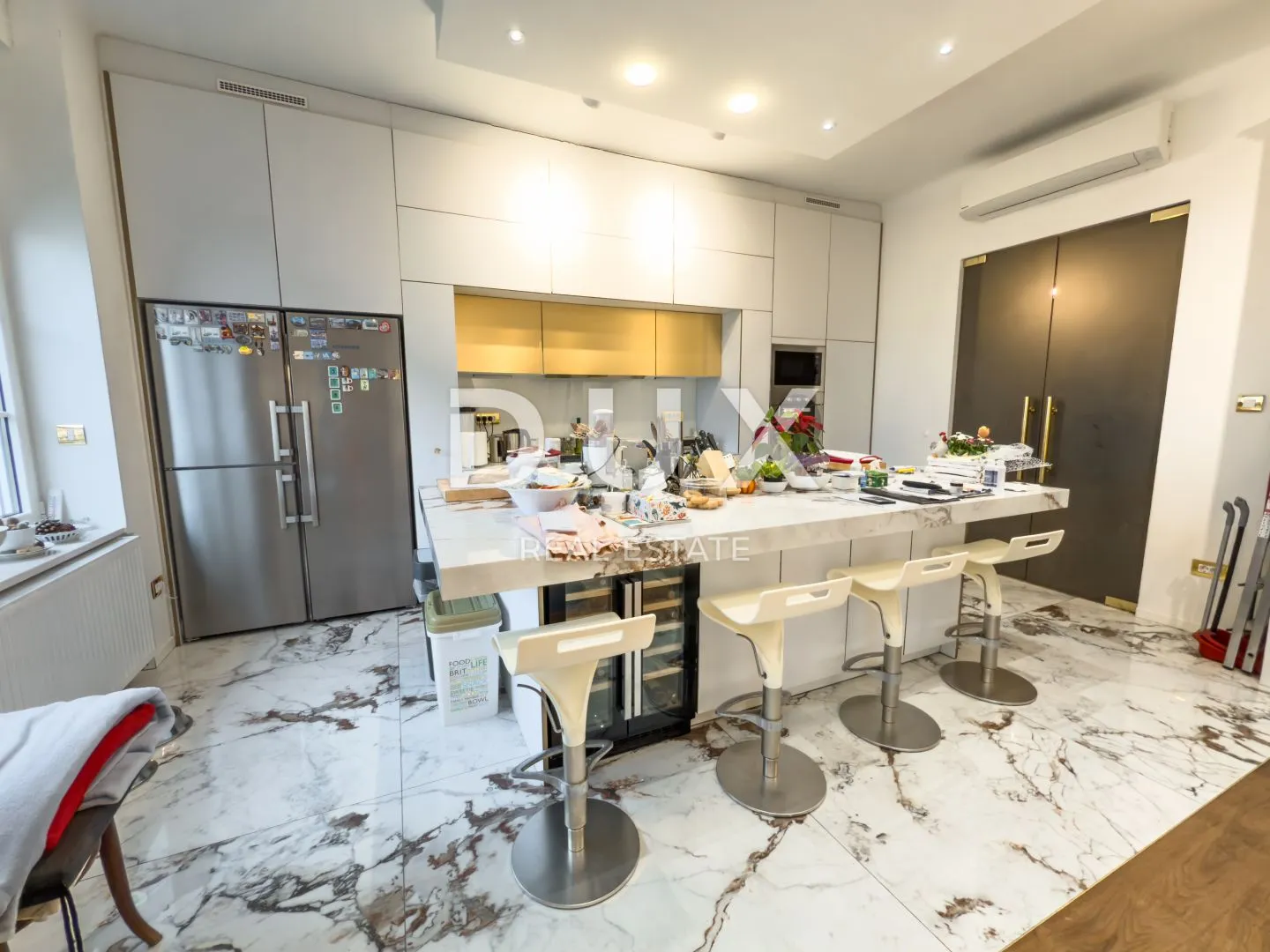 rijeka, centar – elegantni stan na prestižnoj lokaciji - slika 9