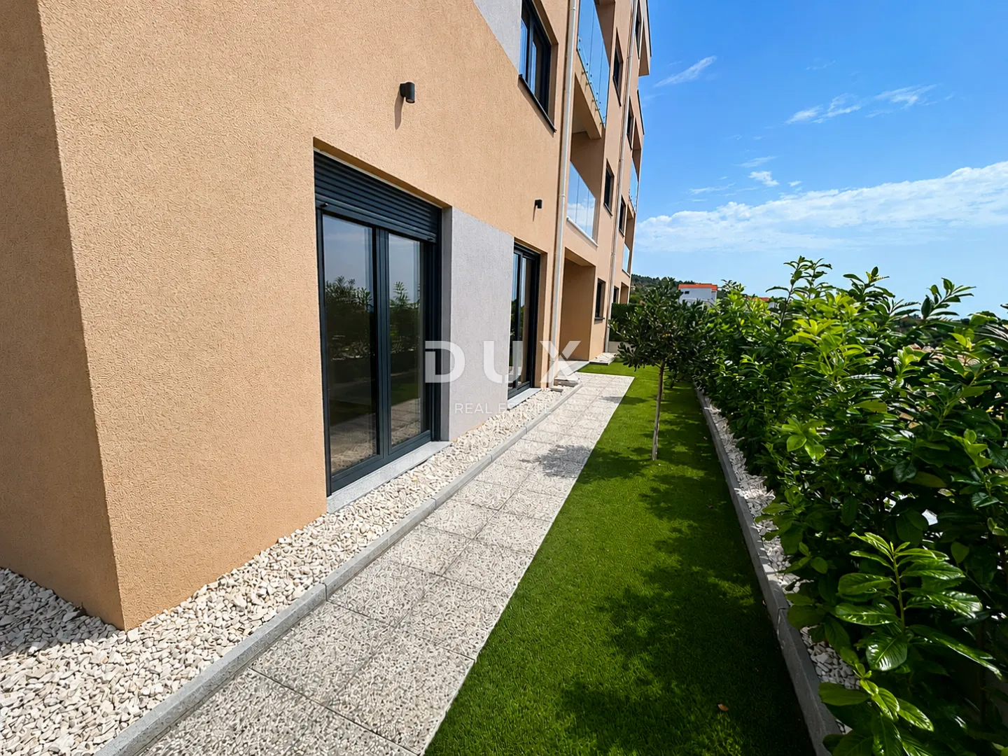 primošten, dolac – stan u prizemlju s vrtom od 64 m², 2 spavaće sobe - slika 30