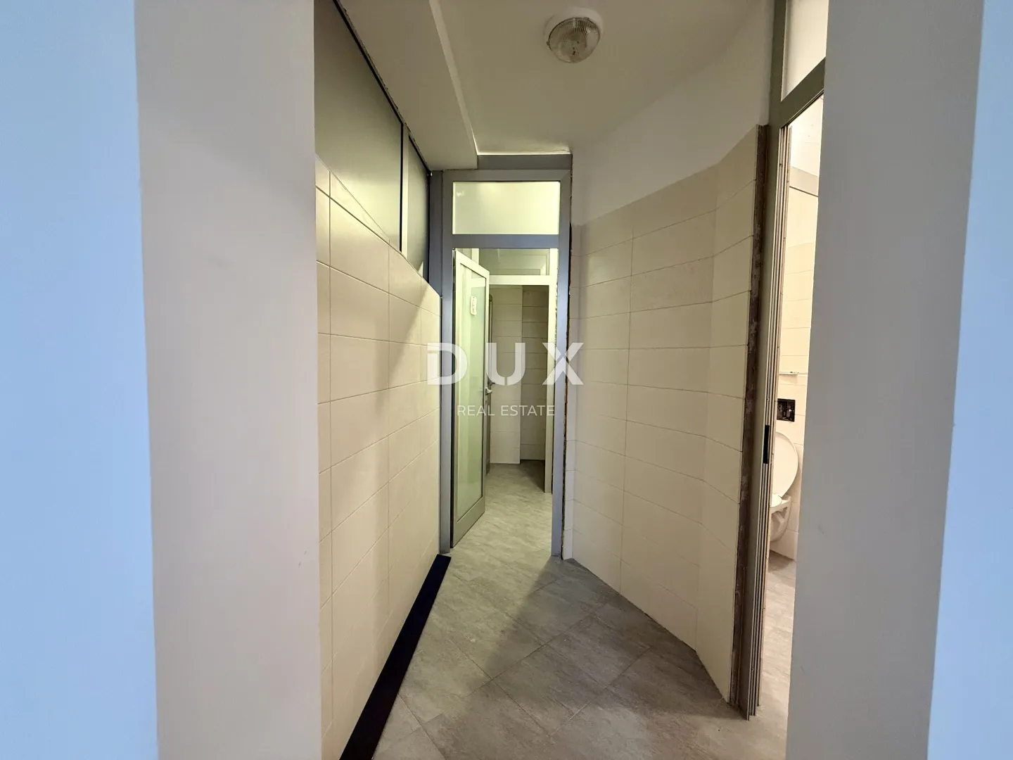 viškovo, marinići, uredski prostor, 120 m2, parking, uređen - slika 10