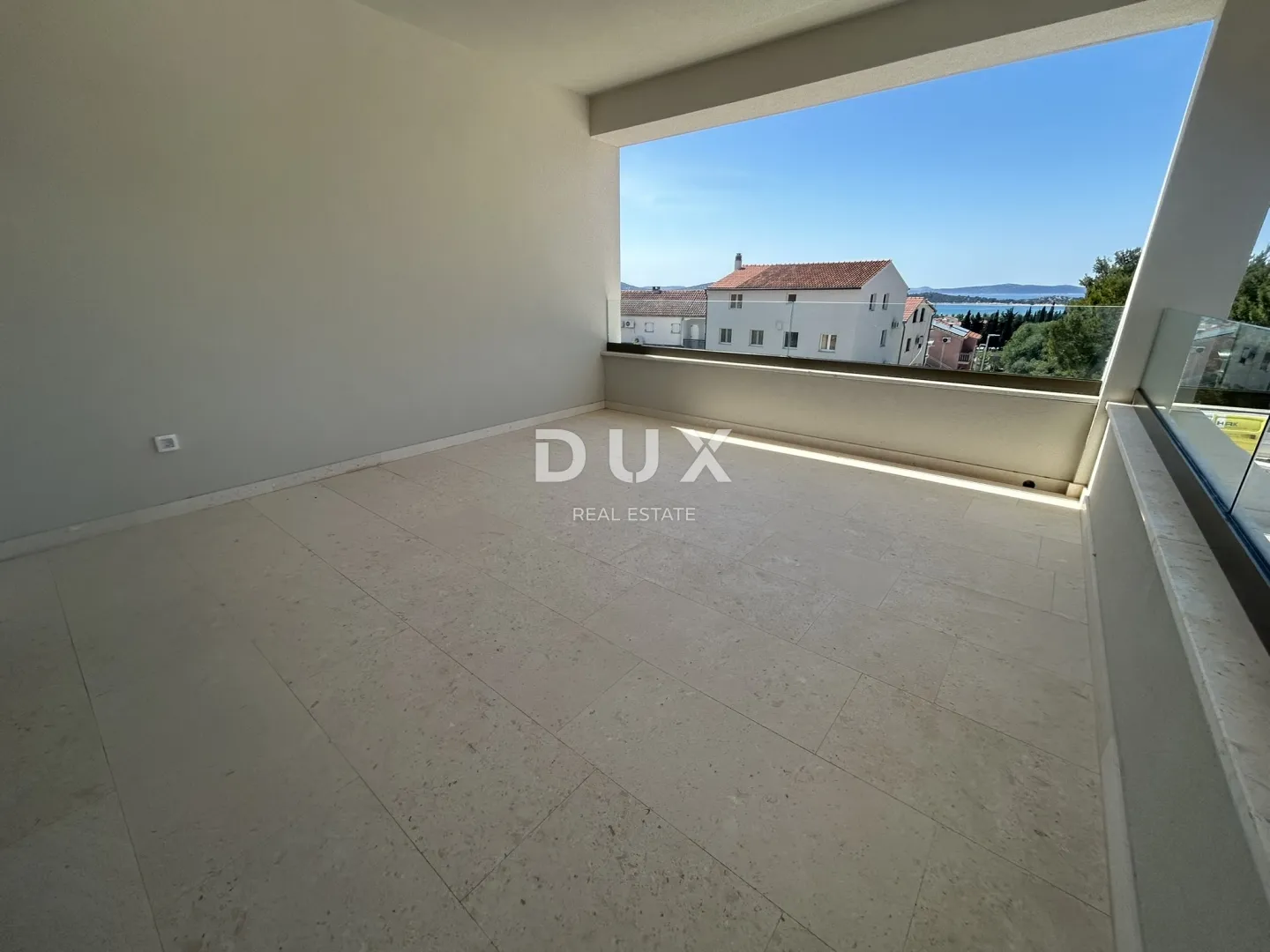 šibenik, vodice – stan u luksuznoj zgradi s pogledom na more - slika 3