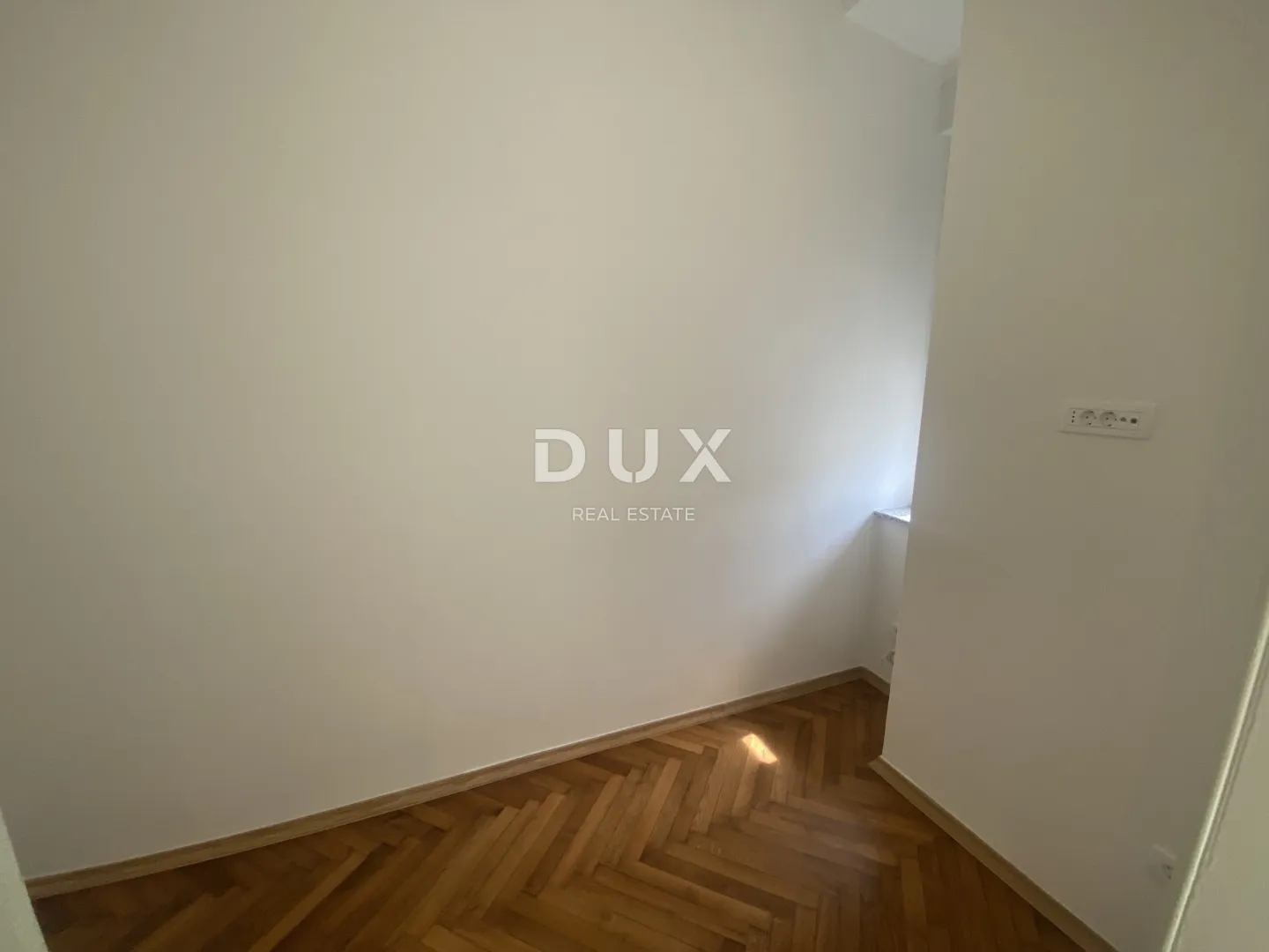 rijeka, centar - dvosoban stan - slika 10
