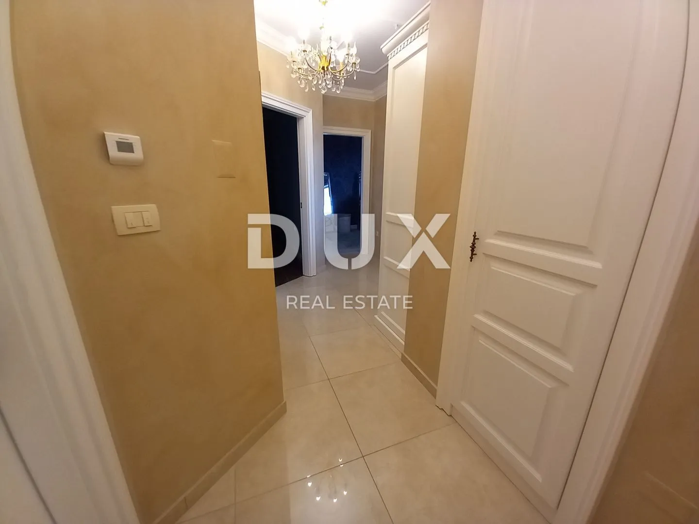opatija, lovran - predivna vila s bazenom u centru blizu mora - slika 42