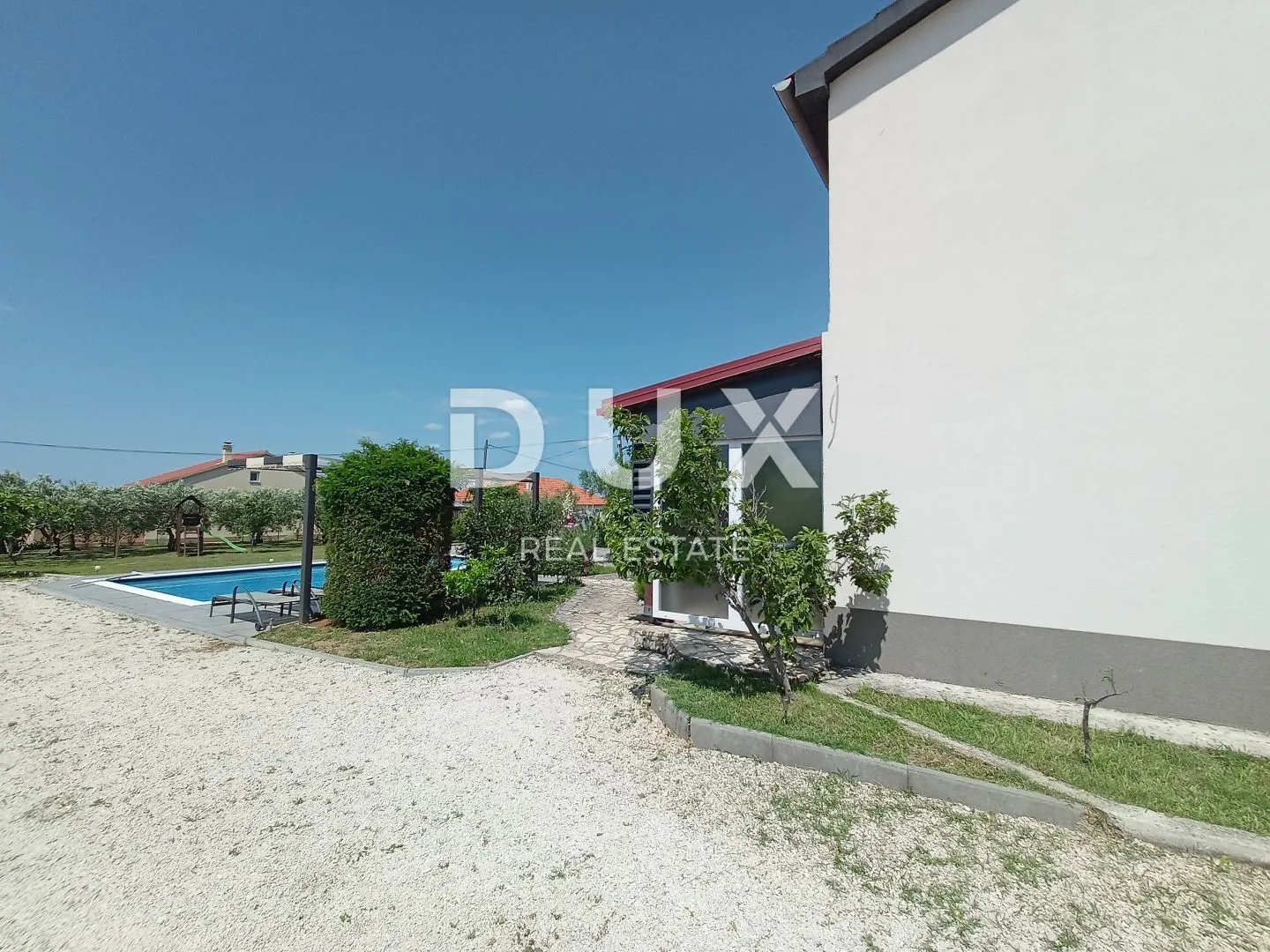 zadar, debeljak - prekrasna vila s bazenom - slika 30