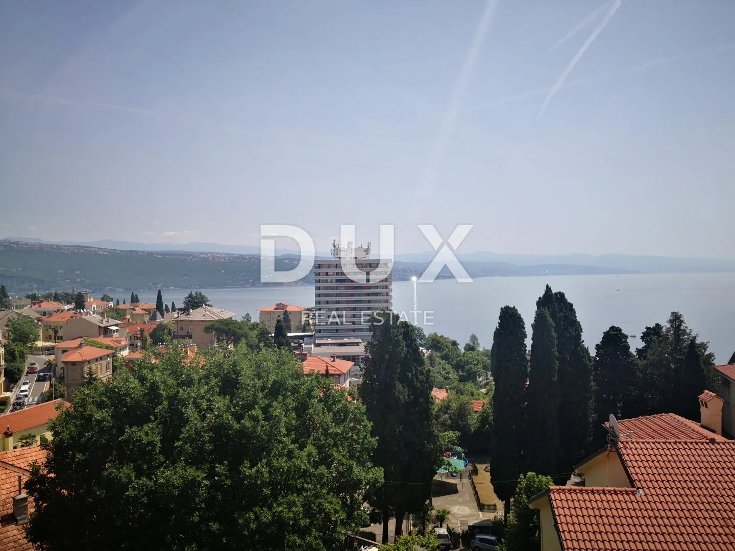 opatija-centar vrhunska elegantna i profinjena nekretnina s panoramskim pogledom na more - slika 41