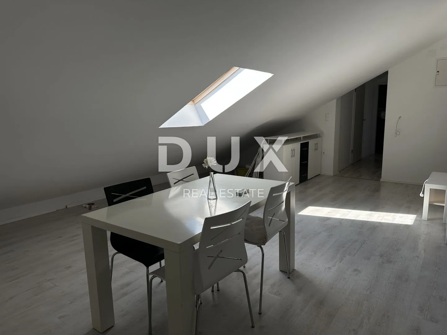 vrsi - apartman 3s+db - pogled na more! - slika 3