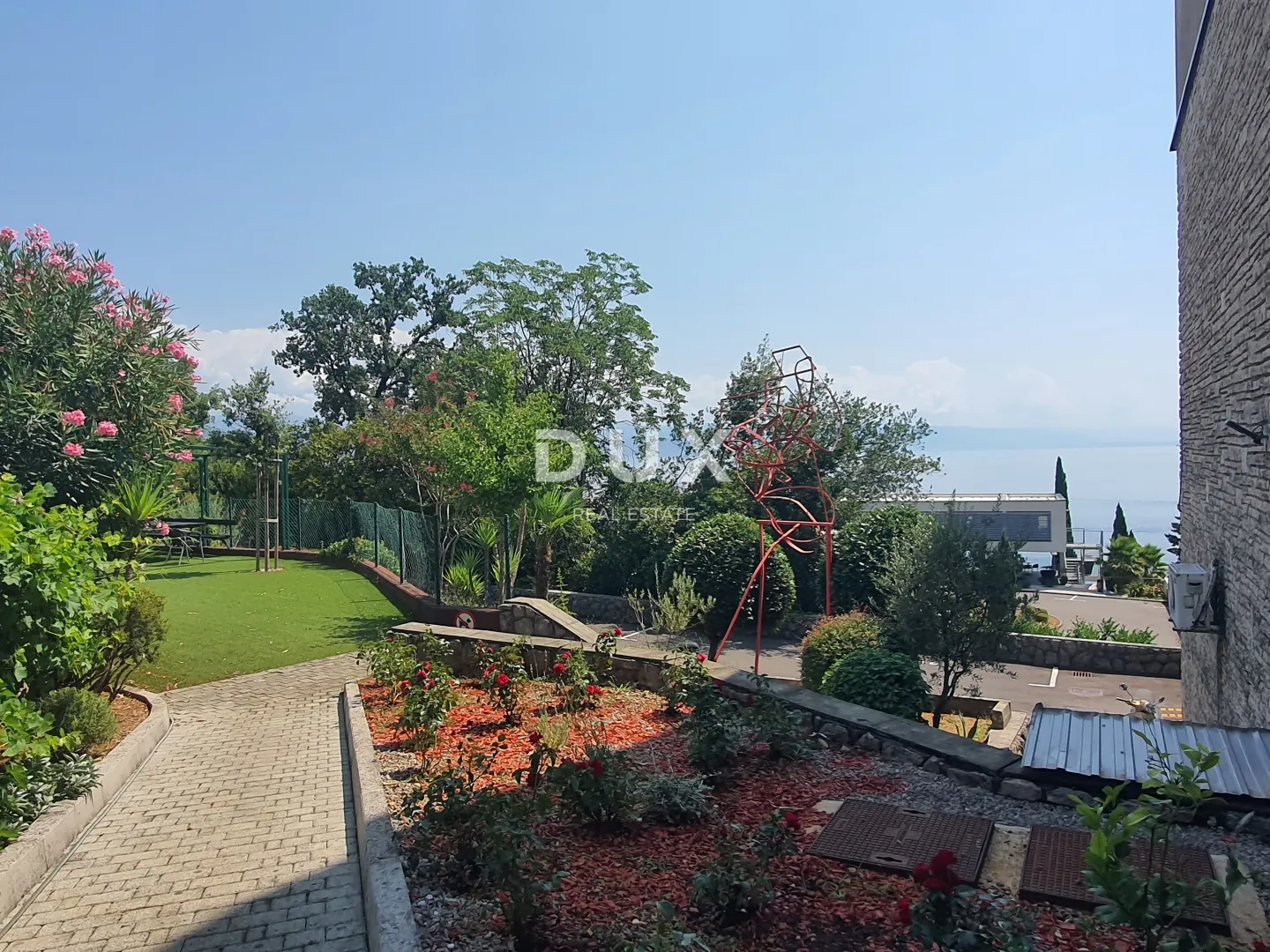 opatija, ičići, dvosoban stan, 62m2, drugi red do mora - slika 27