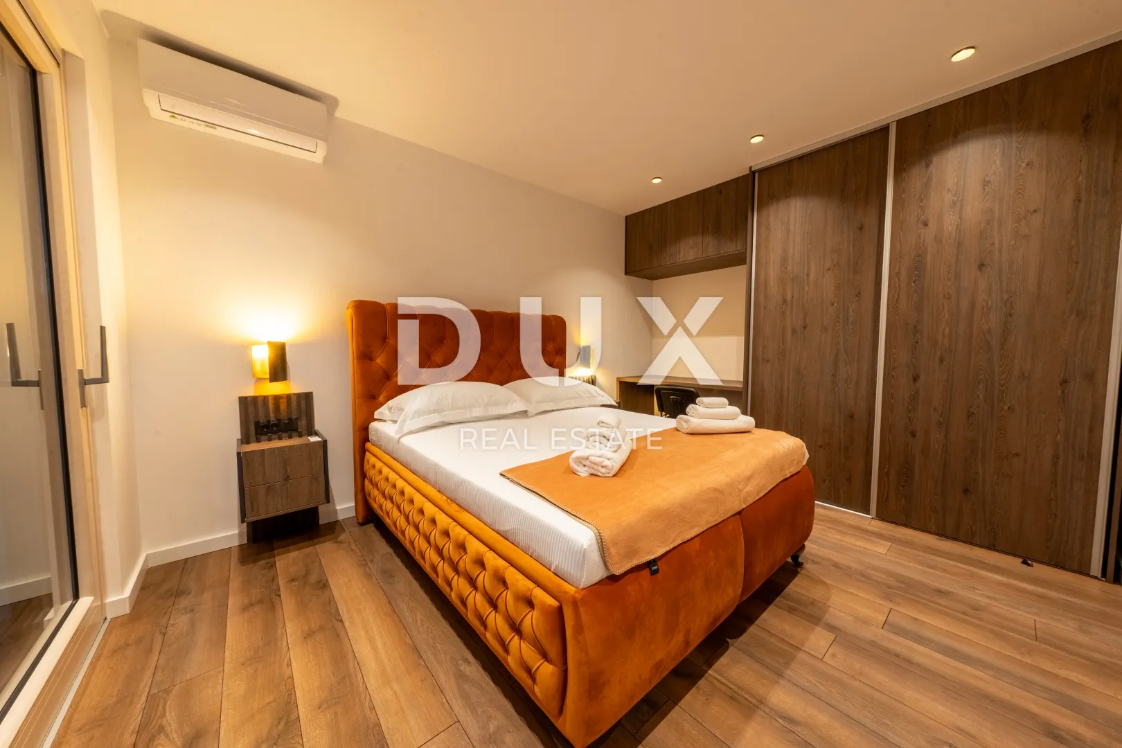 split, podstrana - luksuzna vila s prekrasnim pogledom - slika 29