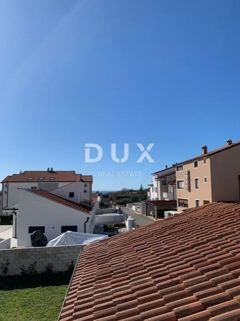 istra , rovinj obiteljska kuća sa pogledom na more - slika 7
