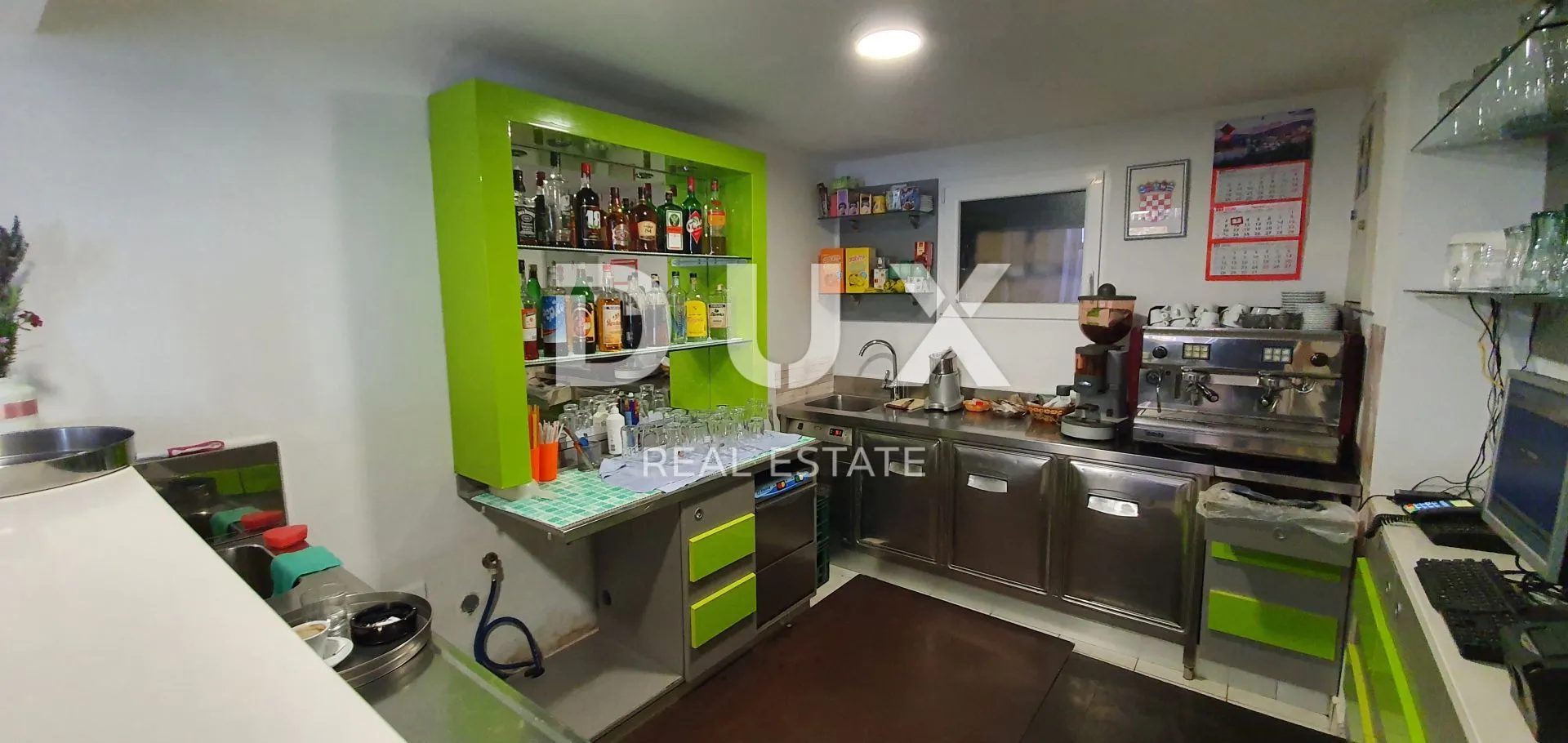 istra, kršan - poslovni prostor - restoran s uhodanim poslom 300,75m2 - slika 10