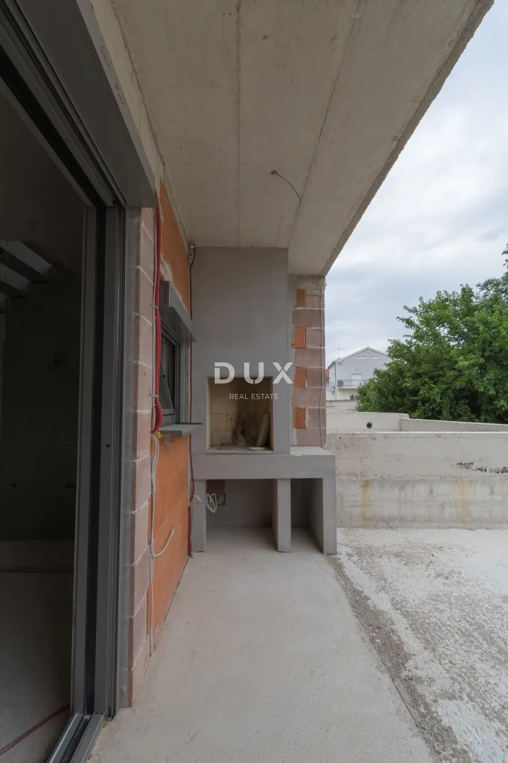 vodice, trosobni dupleks stan, 83,56 m² - slika 9