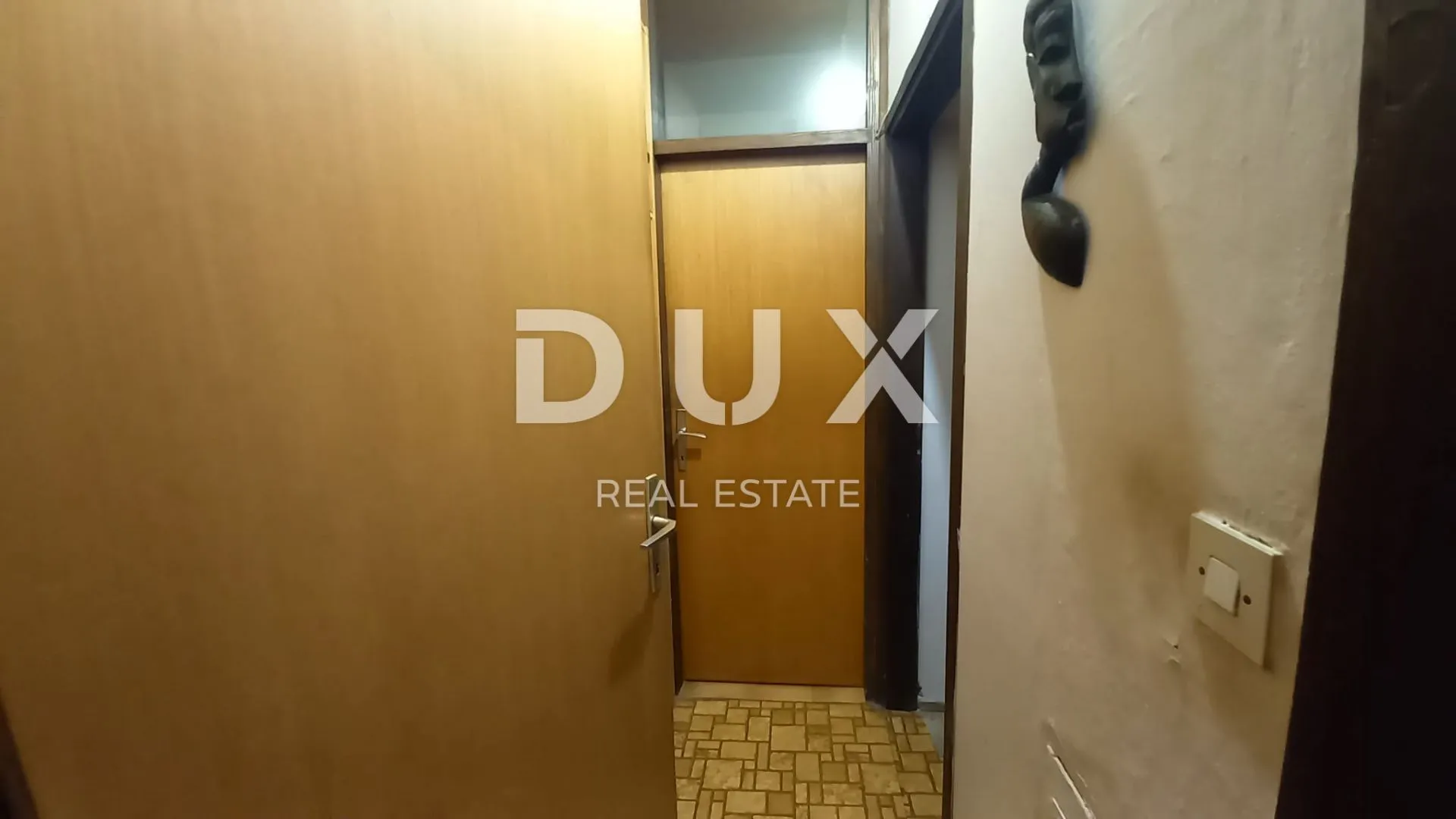 istra, pula stan idealan za više apartmana u blizini arene! - slika 13
