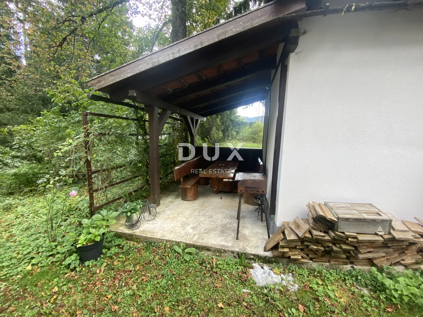 gorski kotar, delnice - projekt s 3 kuće za turizam - slika 23