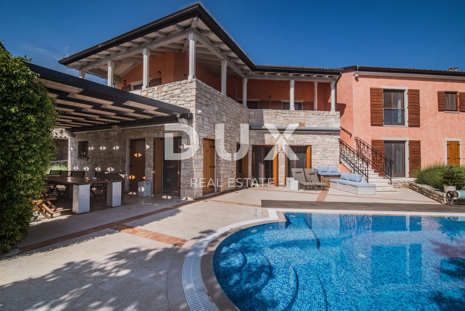 istra, rovinj - prostrana vila s velikim građevinskim zemljištem - slika 38