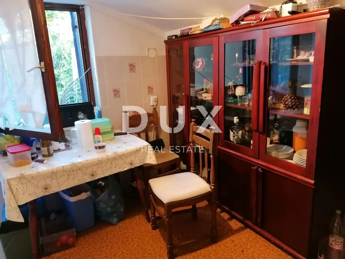 otok krk, dobrinj, hlapa - kuća s dva stana - slika 13