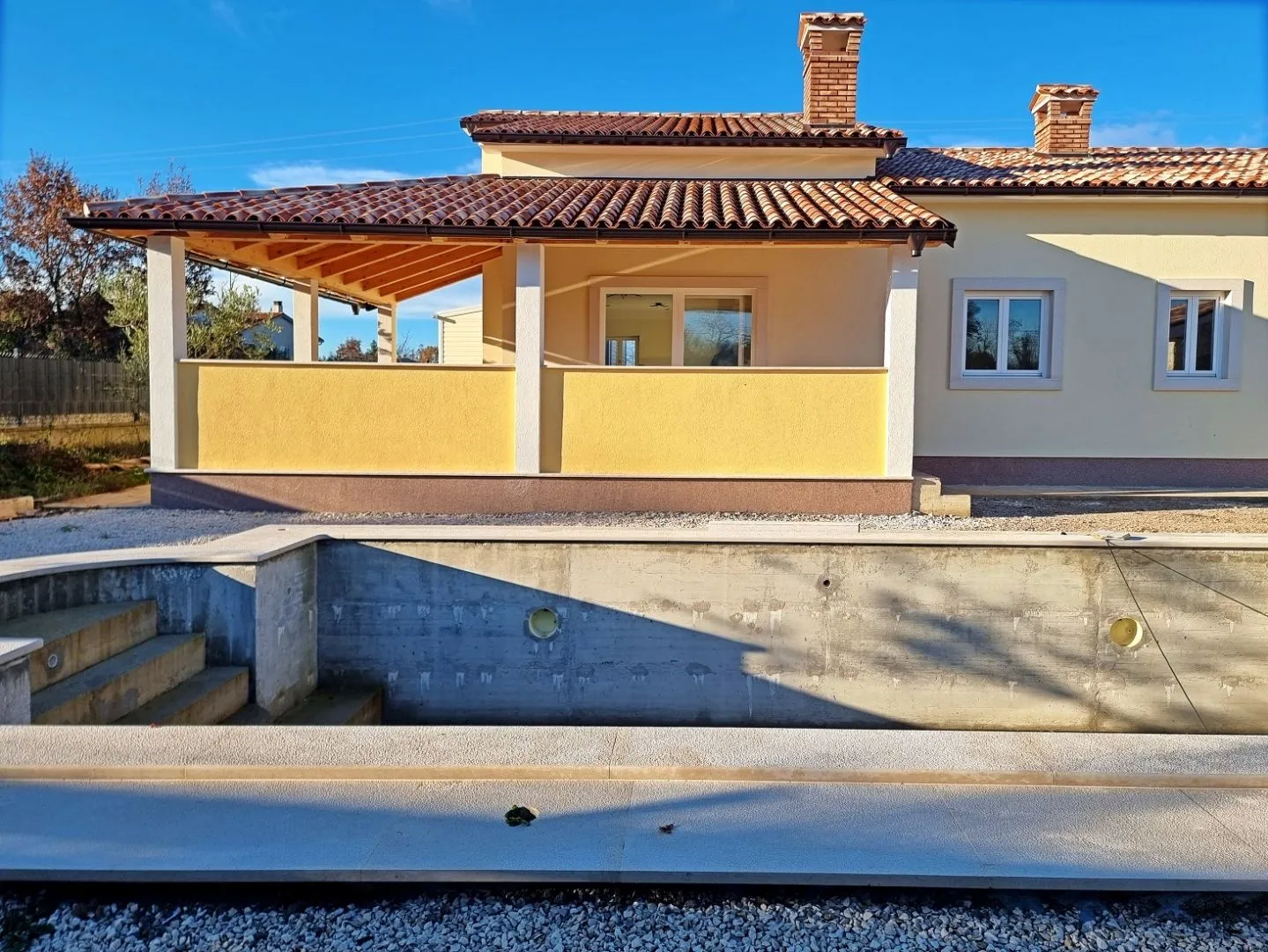 istra, labin - komforna kuća s bazenom - slika 5